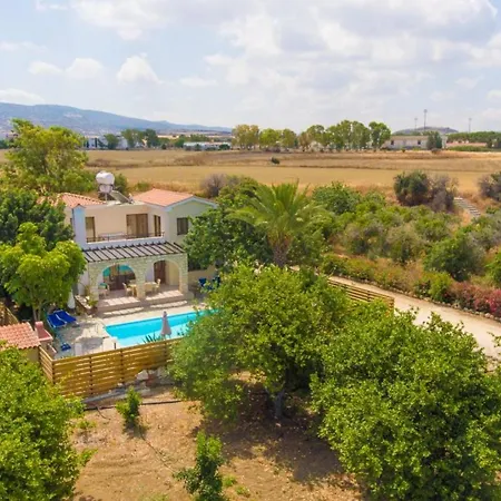 Villa Irini Polis